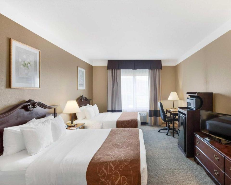 Comfort Suites Plainview Εξωτερικό φωτογραφία