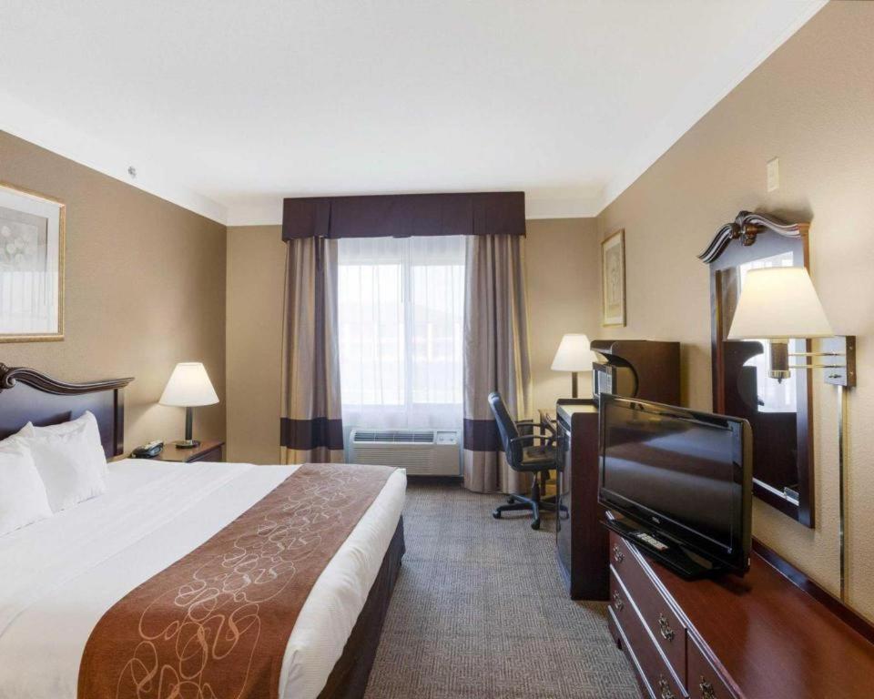 Comfort Suites Plainview Εξωτερικό φωτογραφία