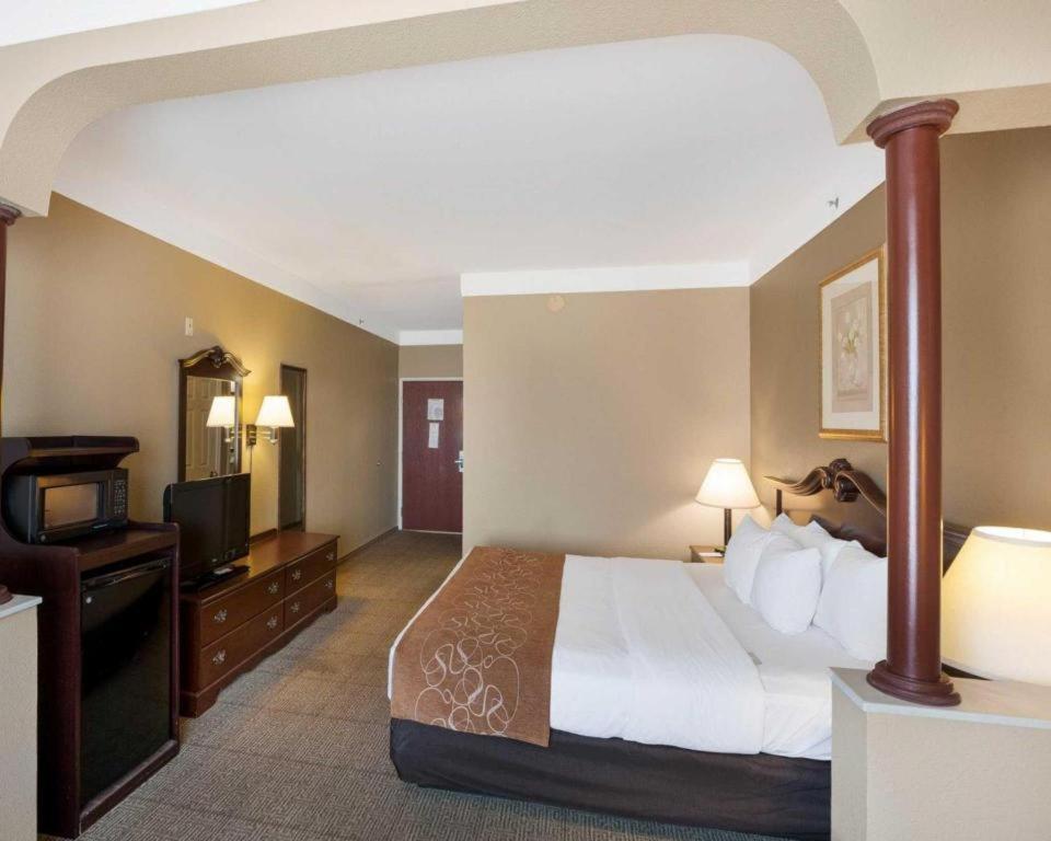 Comfort Suites Plainview Εξωτερικό φωτογραφία