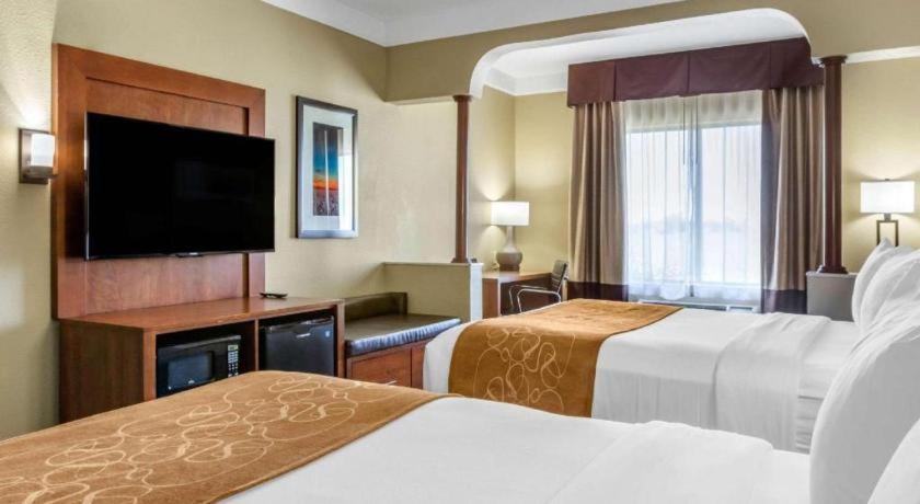 Comfort Suites Plainview Εξωτερικό φωτογραφία